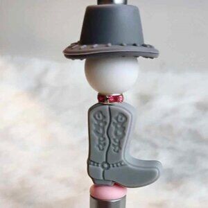 Hand Beaded Pen ~ Boot Scootin' ~ Pink and Gray